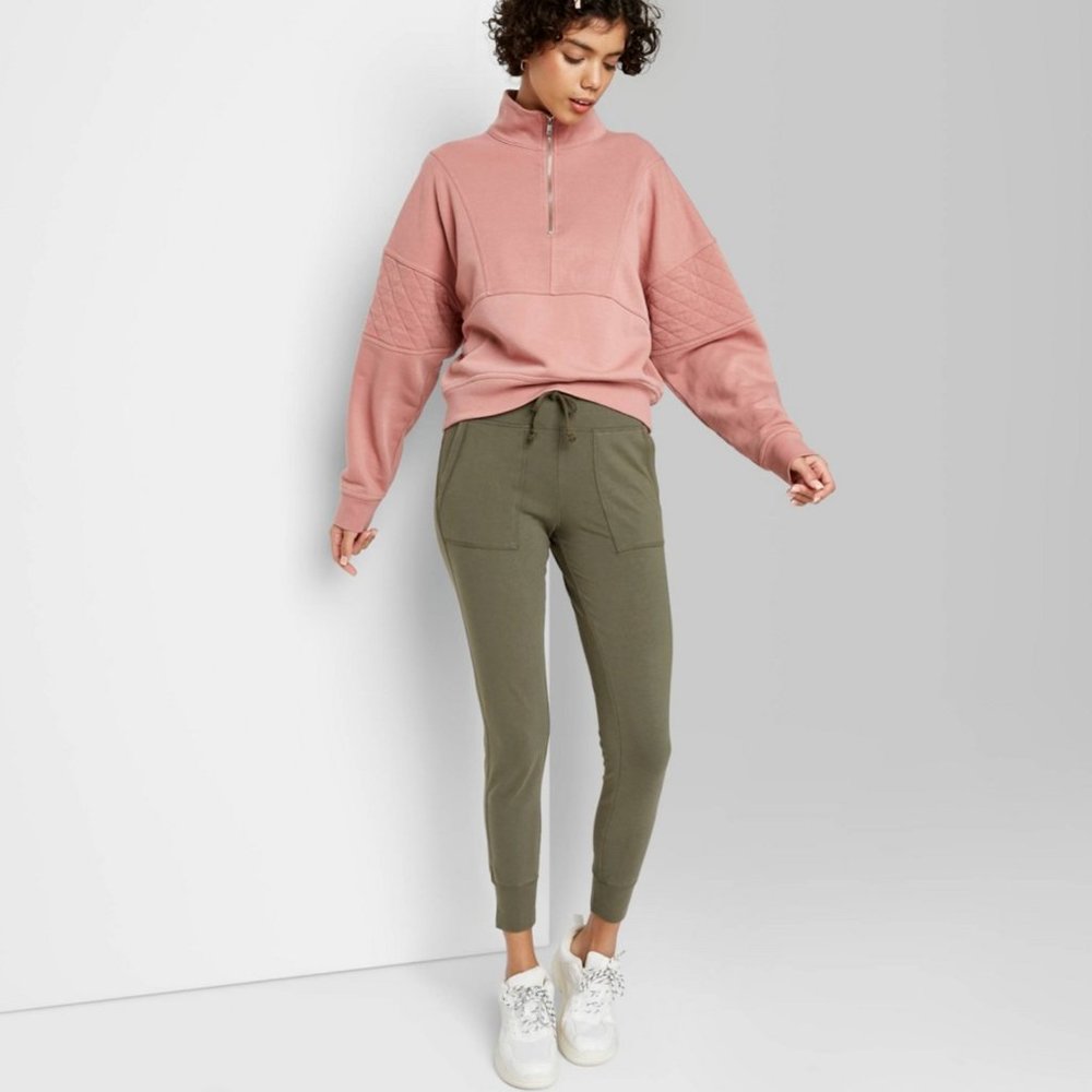 Wild Fable Women's High-Waisted Pocket Olive Green Pocket Joggers Leggings